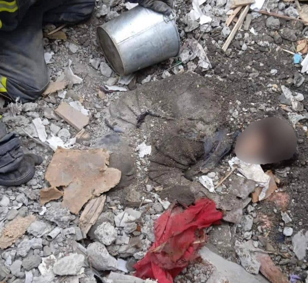 Авіаудар по житловому будинку на Харківщині - розпочато кримінальне провадження