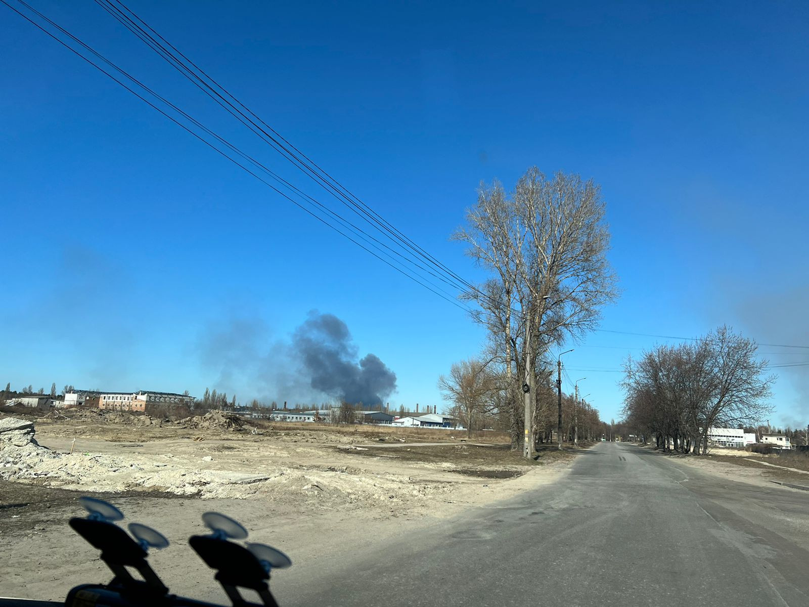 На Київщині окупант знищив склади з продуктами харчування, зруйнував будинки та лікарню - розпочато розслідування