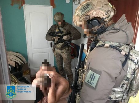 Судитимуть експравоохоронця із Запорізької області, який після окупації Бердянська перейшов на бік ворога