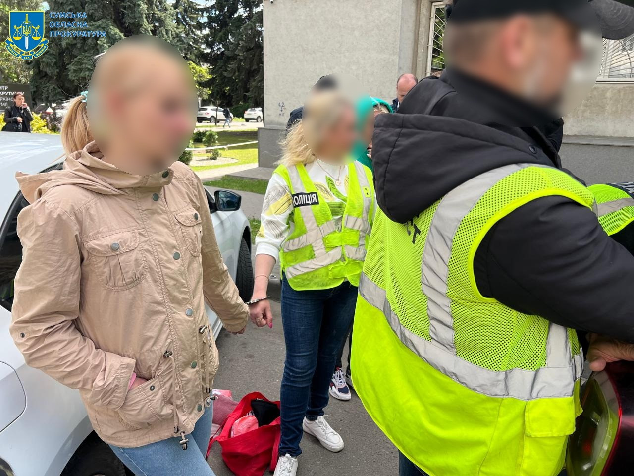 За 30 тис доларів США продавала немовля – на Сумщині затримано матір новонародженої