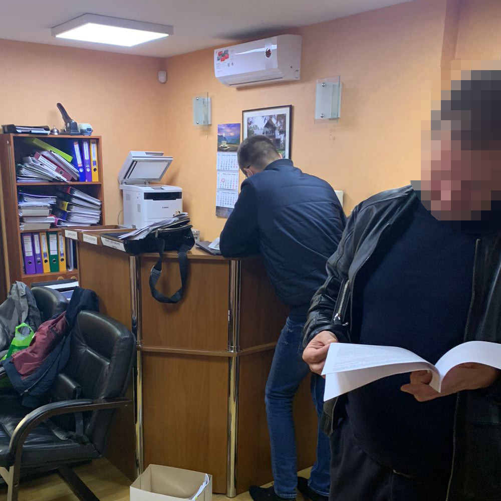 Благоустрій Андріївського узвозу – у розкраданні підозрюють керівників управління столичної РДА та підрядника (ФОТО)