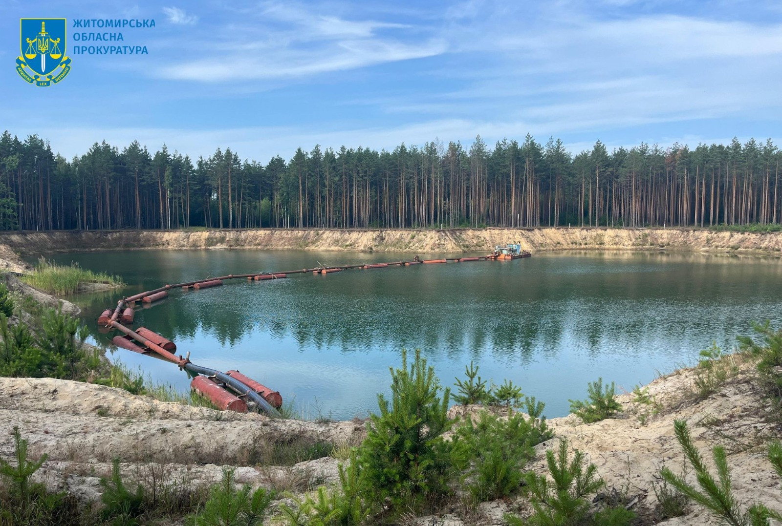 2,5 млрд гривень шкоди державі на незаконному видобуванні піску на Житомирщині – повідомлено про підозру керівнику приватної компанії