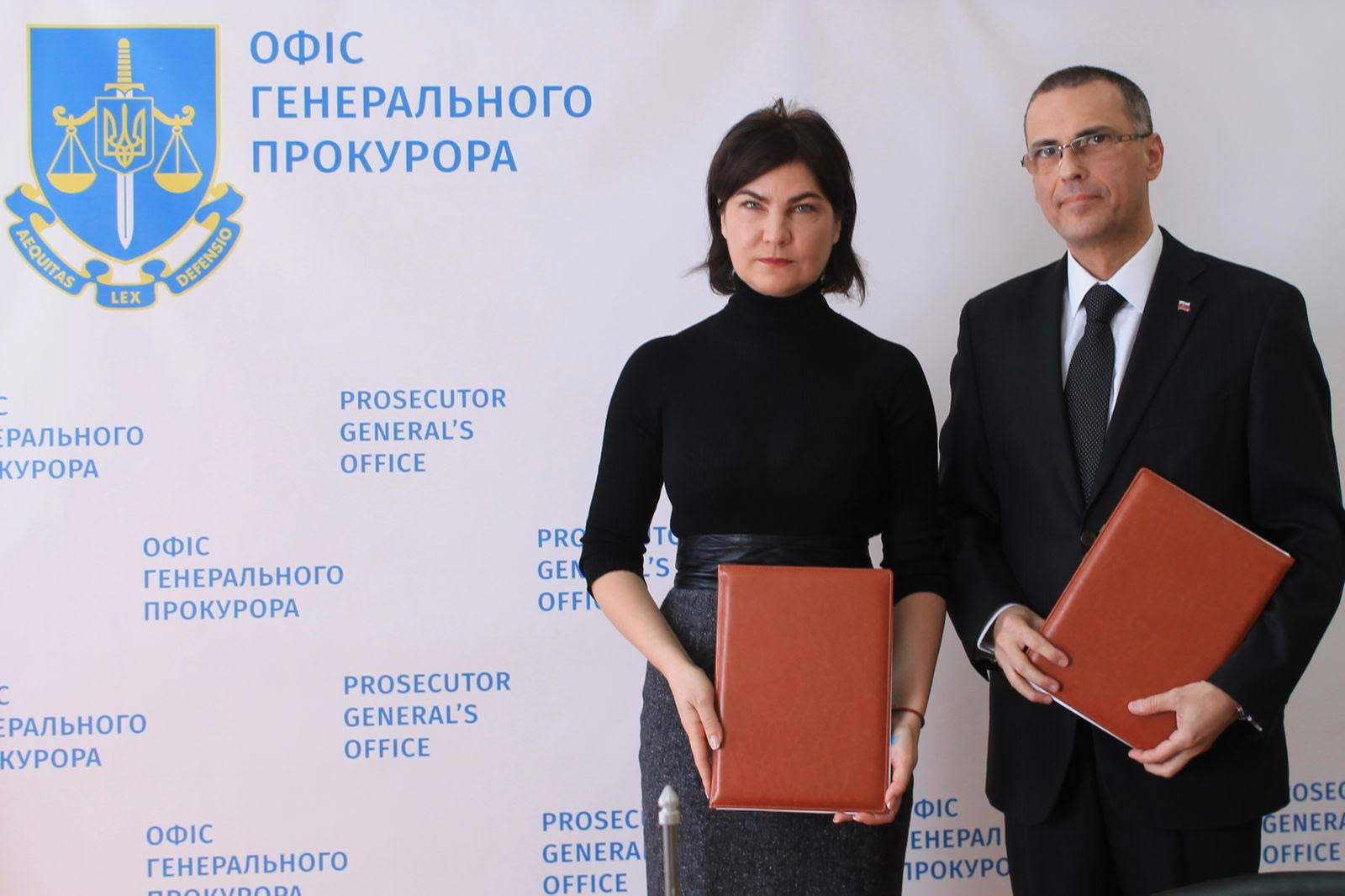 Посилення міжнародної правової коаліції для покарання воєнних злочинців РФ - Ірина Венедіктова обговорила співпрацю з Генпрокурором Словаччини