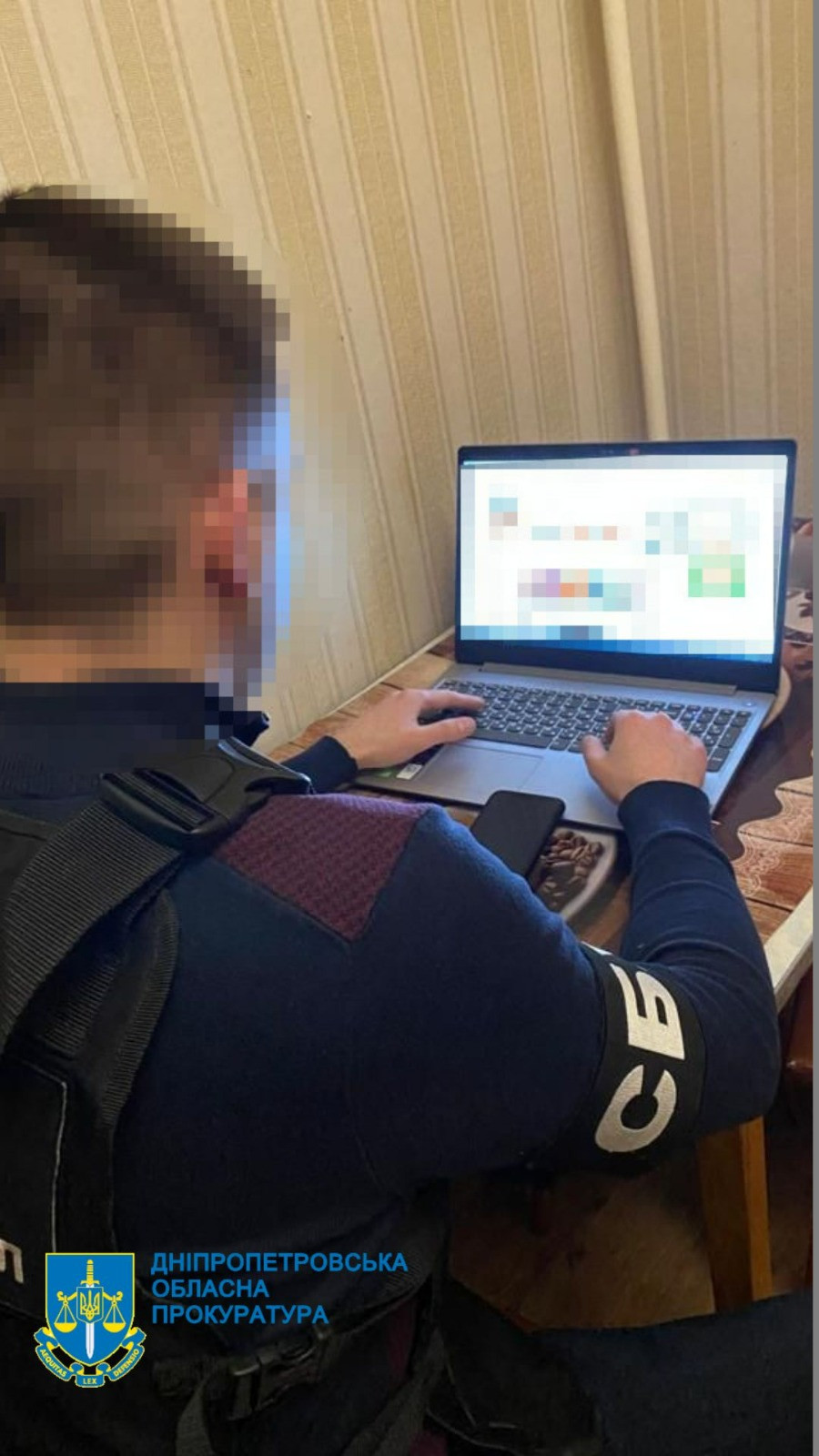 Закликали підтримувати окупаційну владу РФ – двоє мешканців Дніпропетровщини підозрюються у колабораціонізмі