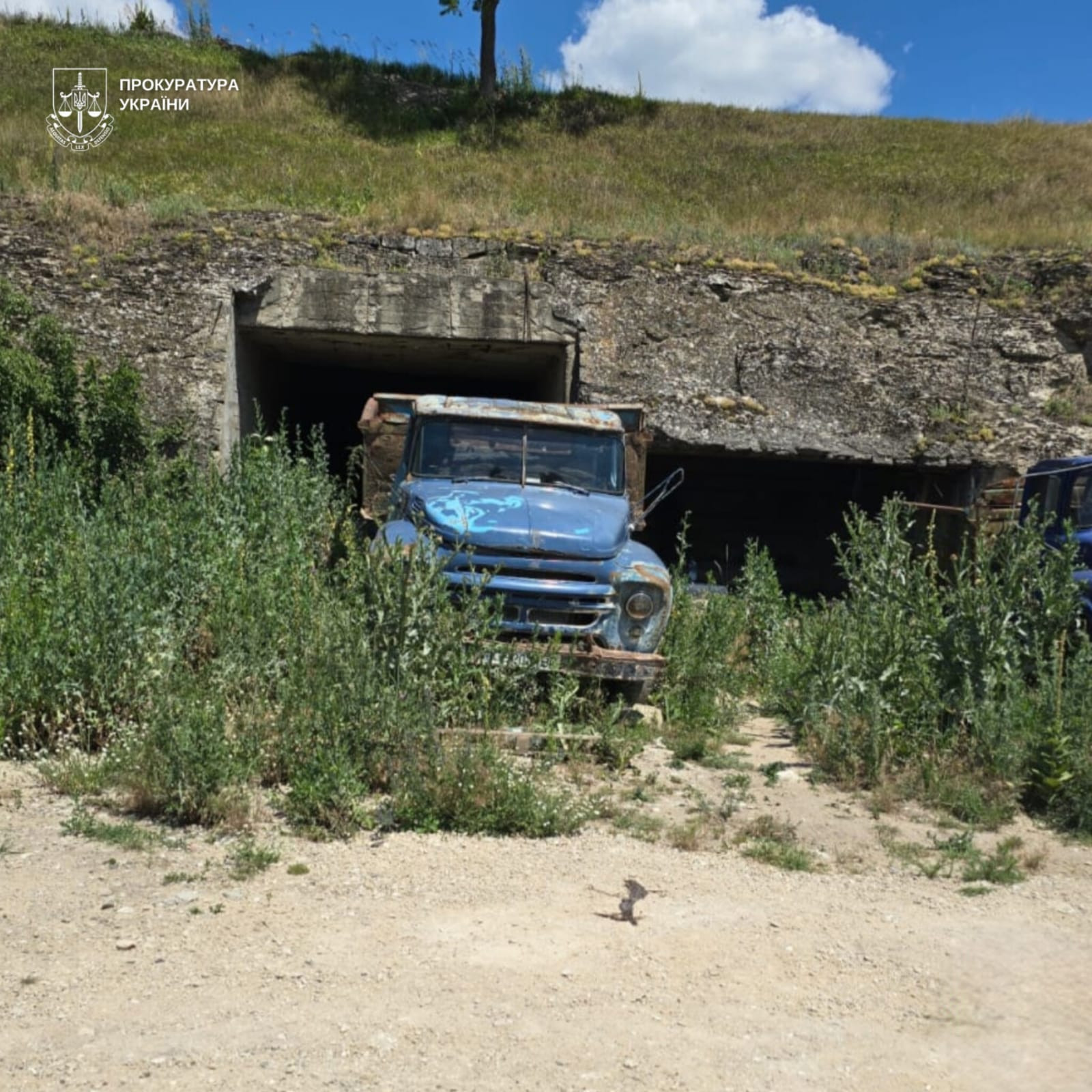 In Bukovina, the OZG will be tried for theft of minerals for 5 million UAH. Among the organizers - the official of the utility company