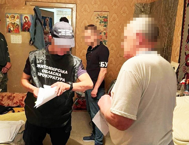 Публічно закликав до підтримки дій країни-агресора – на Житомирщині підозрюється депутат селищної ради від забороненої «ОПЗЖ»