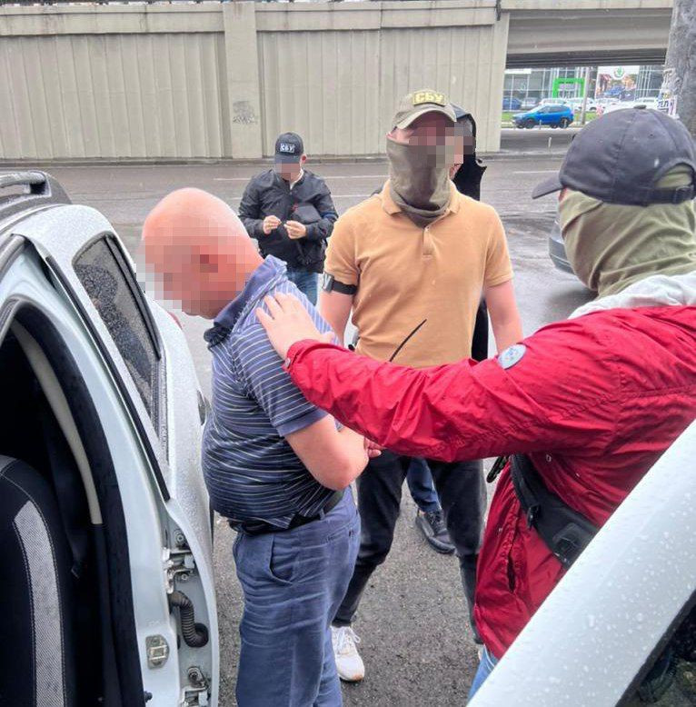 Вимагав щомісячні хабарі - затримано начальника райуправління ГУ Держпродспоживслужби у Київській області