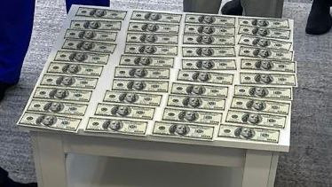 3800 доларів США за перетин кордону через систему Шлях - на організації схеми викрили киянина