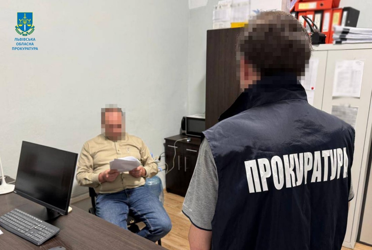 На Львівщині викрито масштабні зловживання посадовців лісгоспу. Збитки довкіллю - понад 42 млн грн