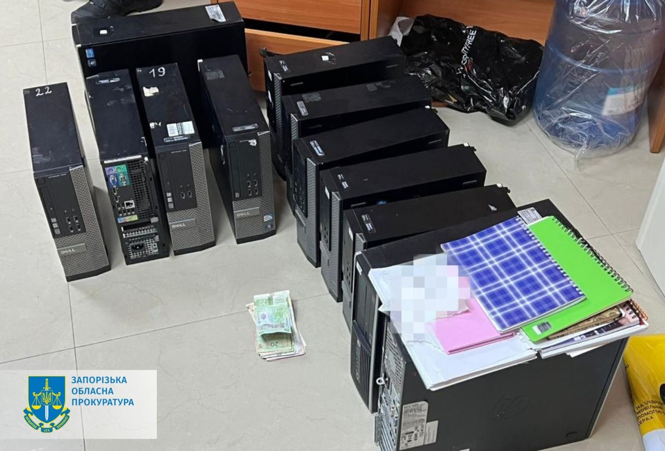 Організували шахрайський сall-центр і виманювали у громадян кошти – шістьом членам злочинної організації повідомлено про підозру