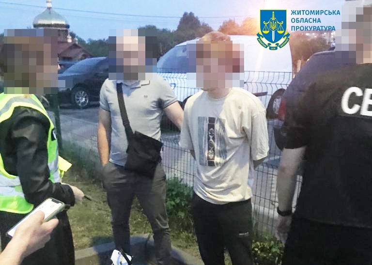 3700 доларів США за незаконне переправлення ухилянтів через кордон – на Житомирщині затримано іноземця