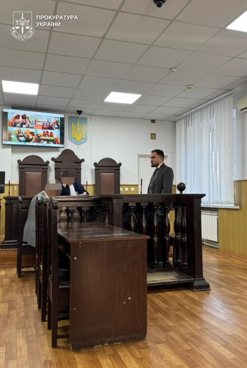 На Вінниччині дід ґвалтував рідну онуку – чоловікові повідомлено про підозру