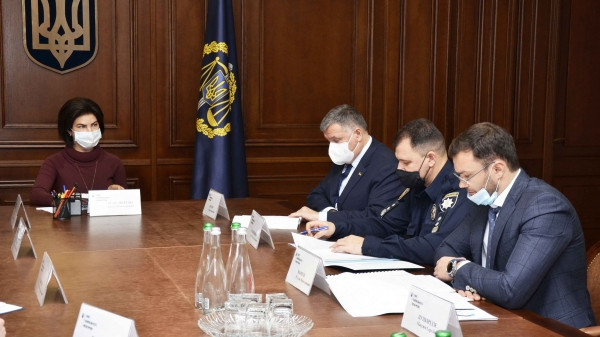 27.10.2020 Генеральний прокурор Ірина Венедіктова провела оперативну нараду з керівництвом МВС та Нацполіції