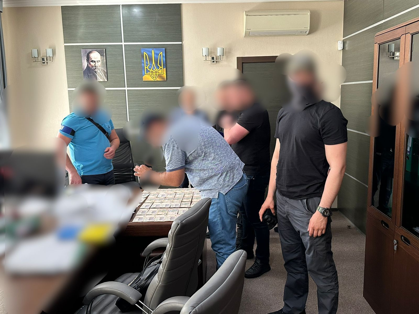 Посадовця податкової служби Київщини судитимуть за одержання хабара від приватного підприємця