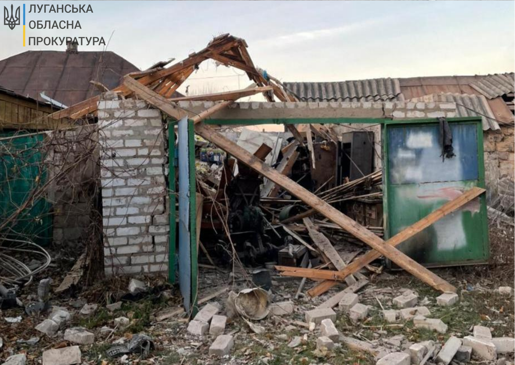 Обстріл прифронтового села Трьохізбенка на Луганщині – прокуратура розпочала кримінальне провадження (ФОТО)