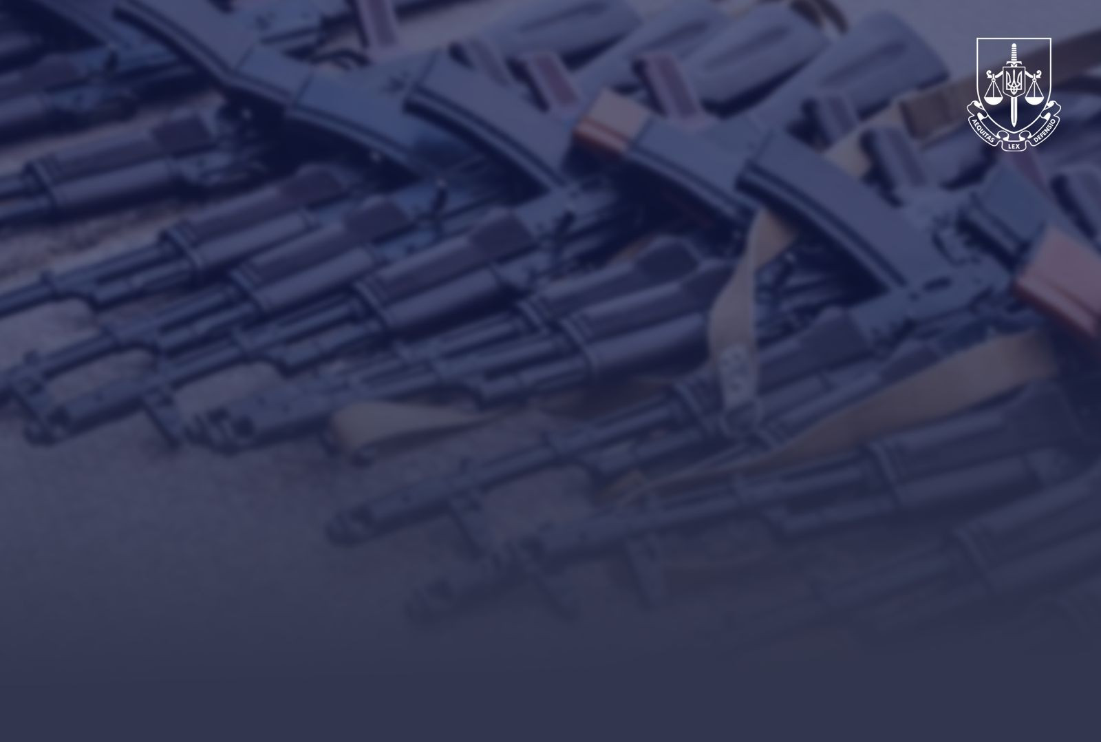 Викрито 15 осіб, які намагались налагодити збут «трофейної» зброї. Вилучено вибухівку, гранатомети, автомати та гвинтівки.