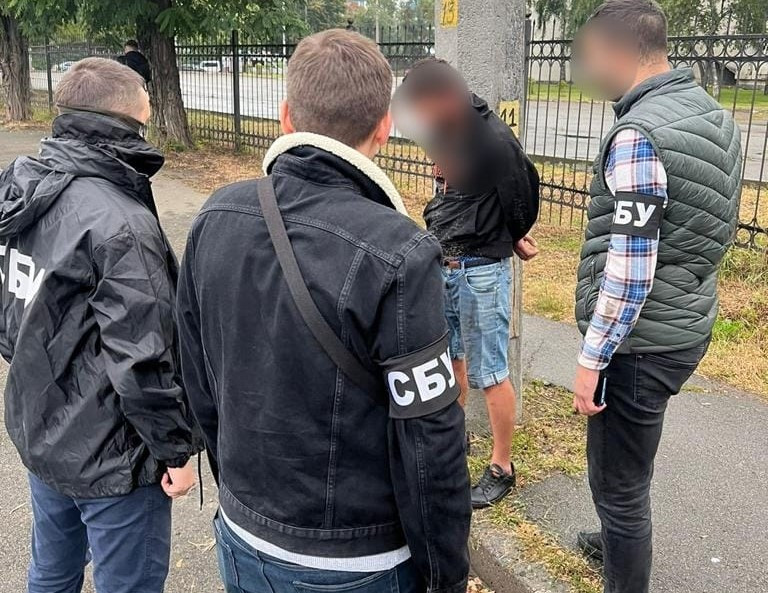 Передавали ворогу дані про об’єкти критичної інфраструктури столиці – судитимуть трьох киян