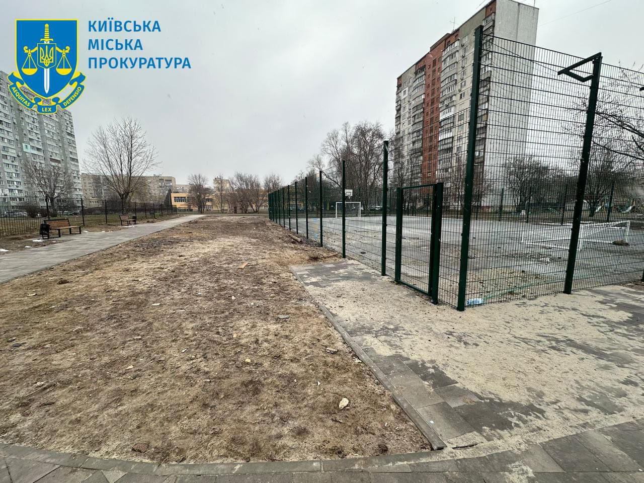 Розтрата понад 1,3 млн грн під час капітального ремонту скверу – повідомлено про підозру колишнім посадовцям КО «Київзеленбуд»