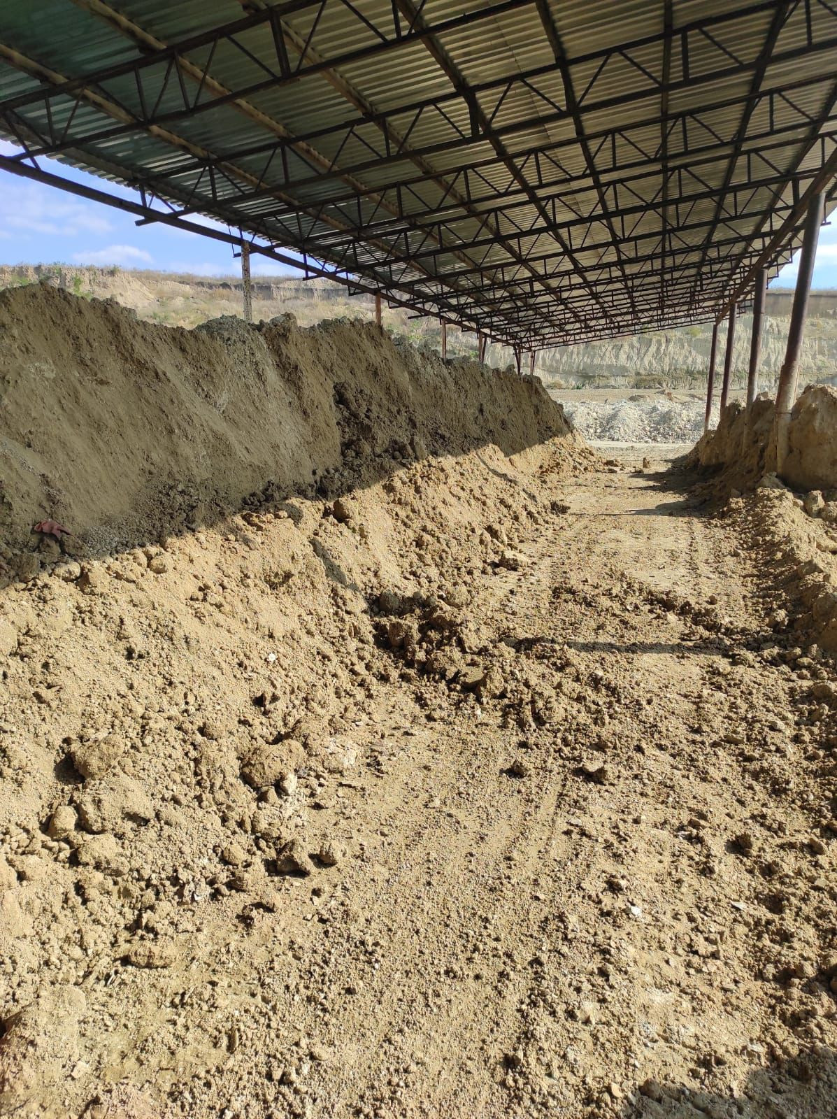 На Черкащині керівника підприємства підозрюють у незаконному видобутку корисних копалин на 235 млн грн