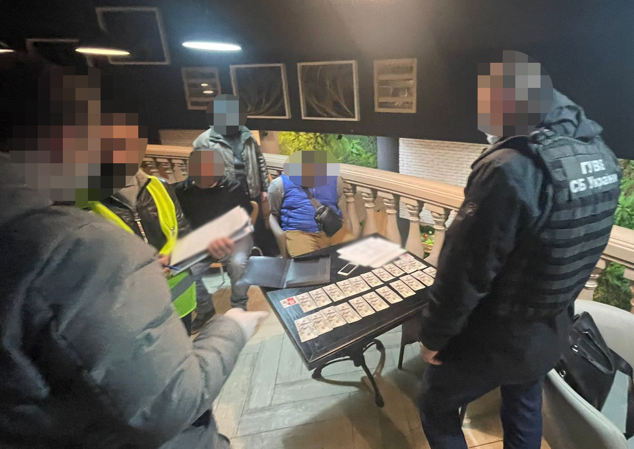 Шахрайство з легалізацією іноземців – викрито групу осіб