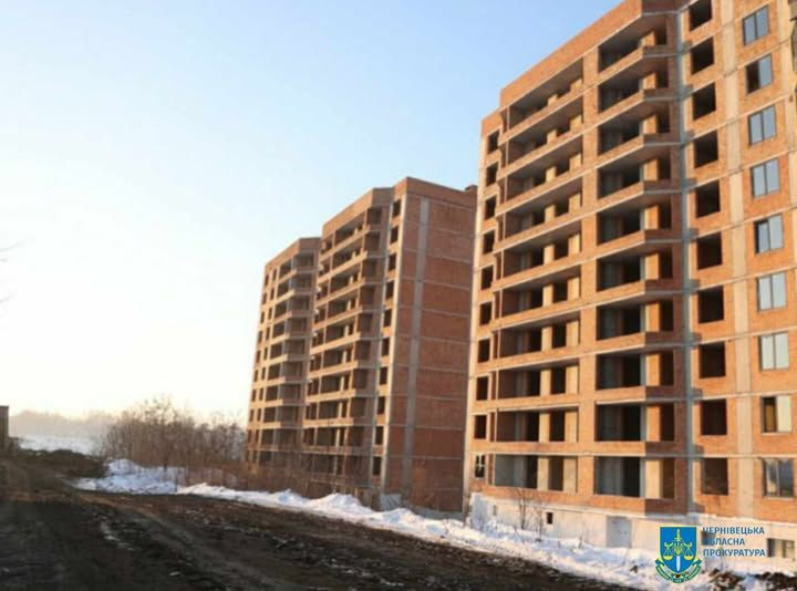 Шахрайство майже на 280 млн грн – у Чернівцях судитимуть керівництво будівельної компанії