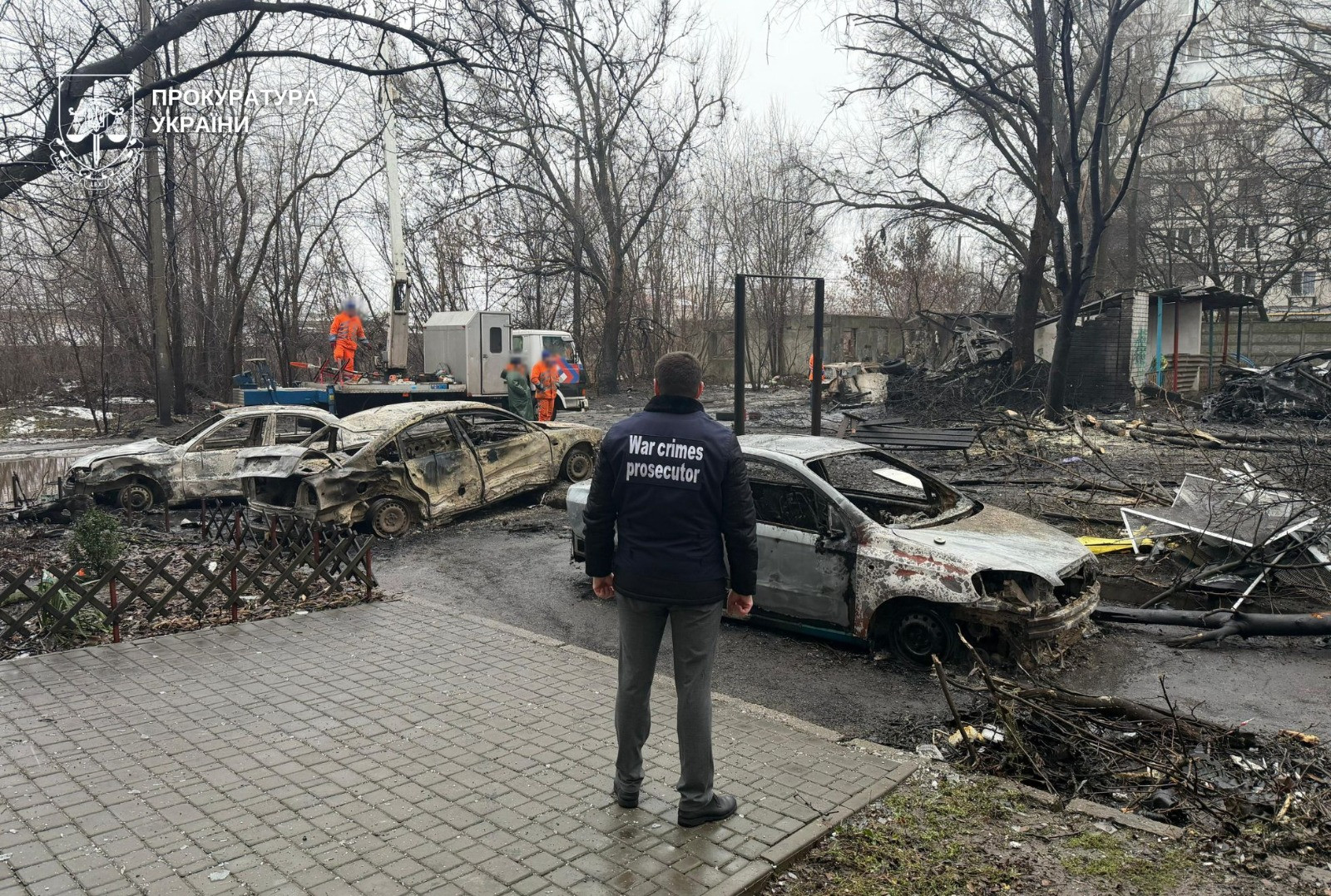 Семеро постраждалих, серед них двоє дітей, внаслідок масованої атаки по Дніпру — прокурори фіксують наслідки