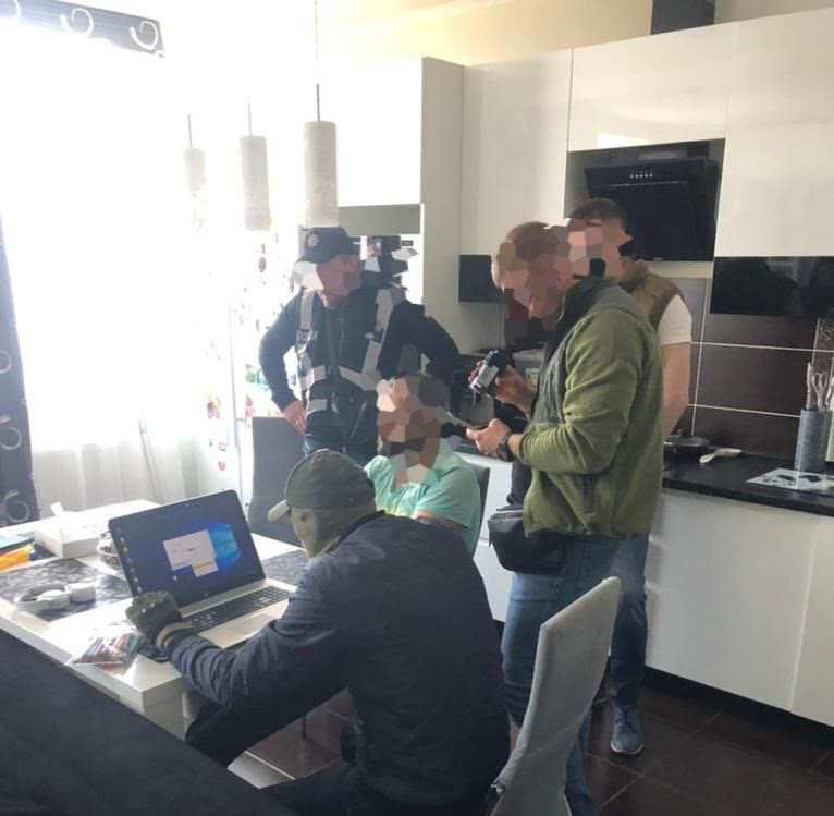 Двох підприємців у сфері  інформаційних технологій підозрюють у співпраці з окупантами