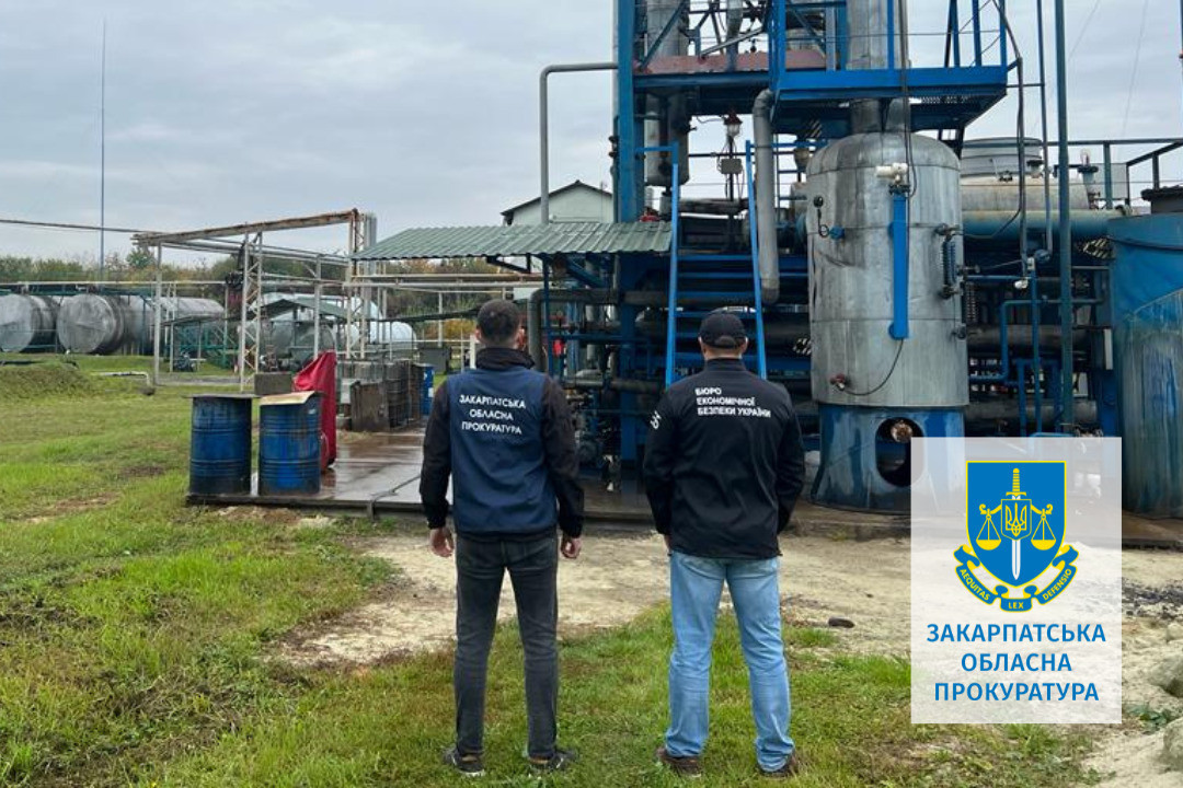 На Закарпатті викрили підпільний нафтопереробний завод, який виготовляв фальсифіковане пальне та постачав мережі АЗС