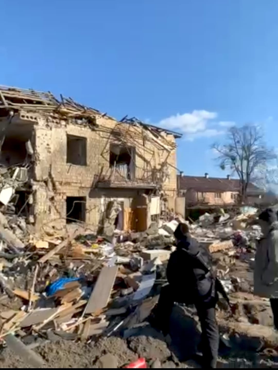 Внаслідок чергового обстрілу окупантами села на Київщині загинула малолітня дитина, 4 особи поранено - розпочато розслідування