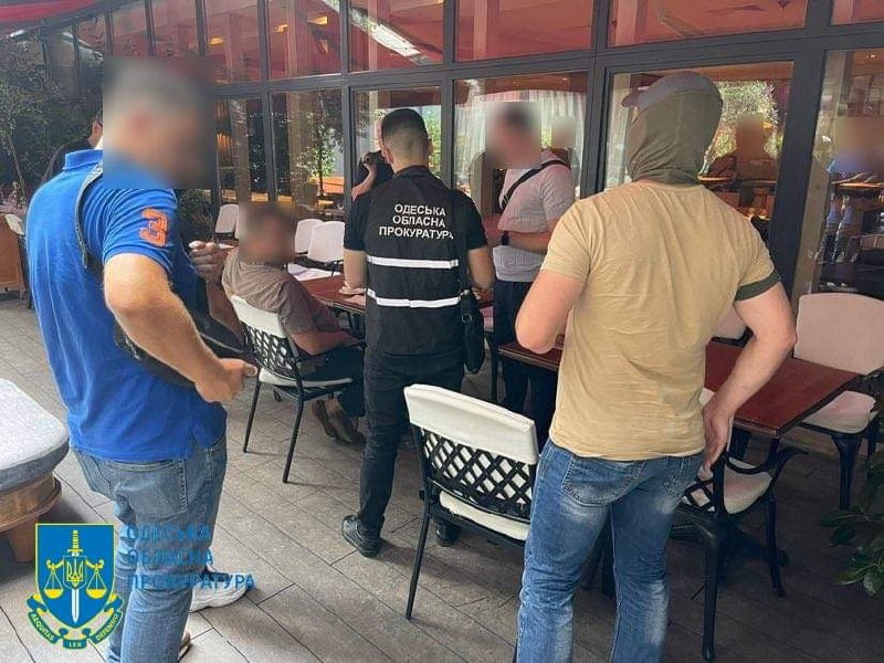 «Бізнес» на знищенні зелених насаджень в Одесі – на хабарництві викрито депутата Одеської міської ради